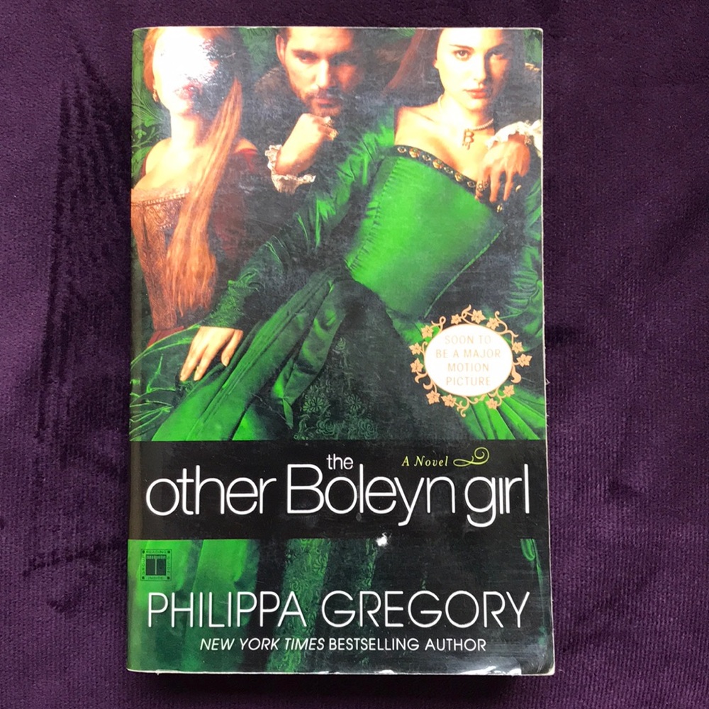 ⭐️FREE BOOKS with purchase!⭐️ - Picture 5 of 7